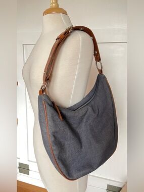 Banana Republic // Blue Canvas Shoulder Bag Crossbody Tan Leather Strap and Trim